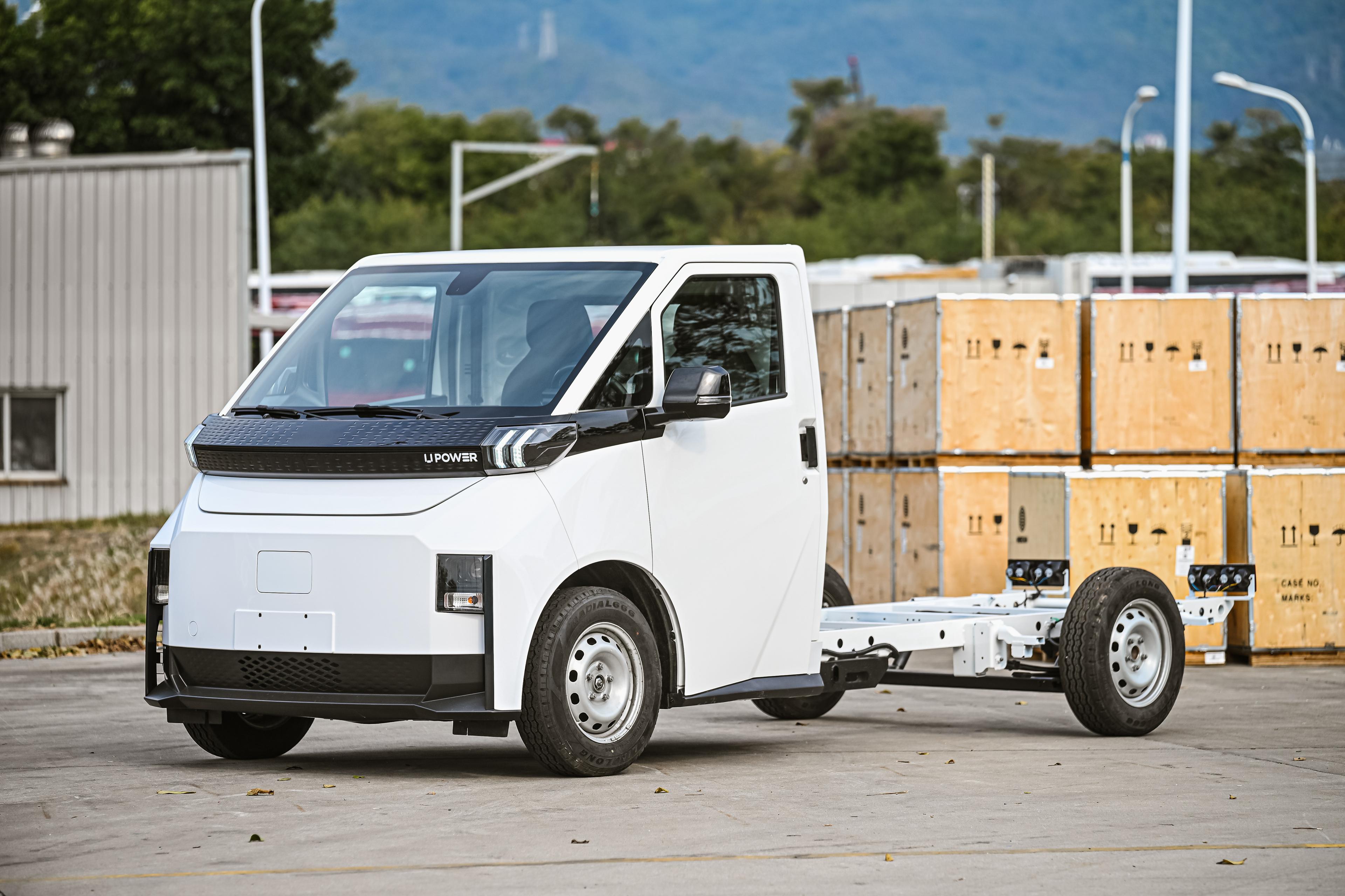 Tuki uPower UP Chassis Cab — imagen 5