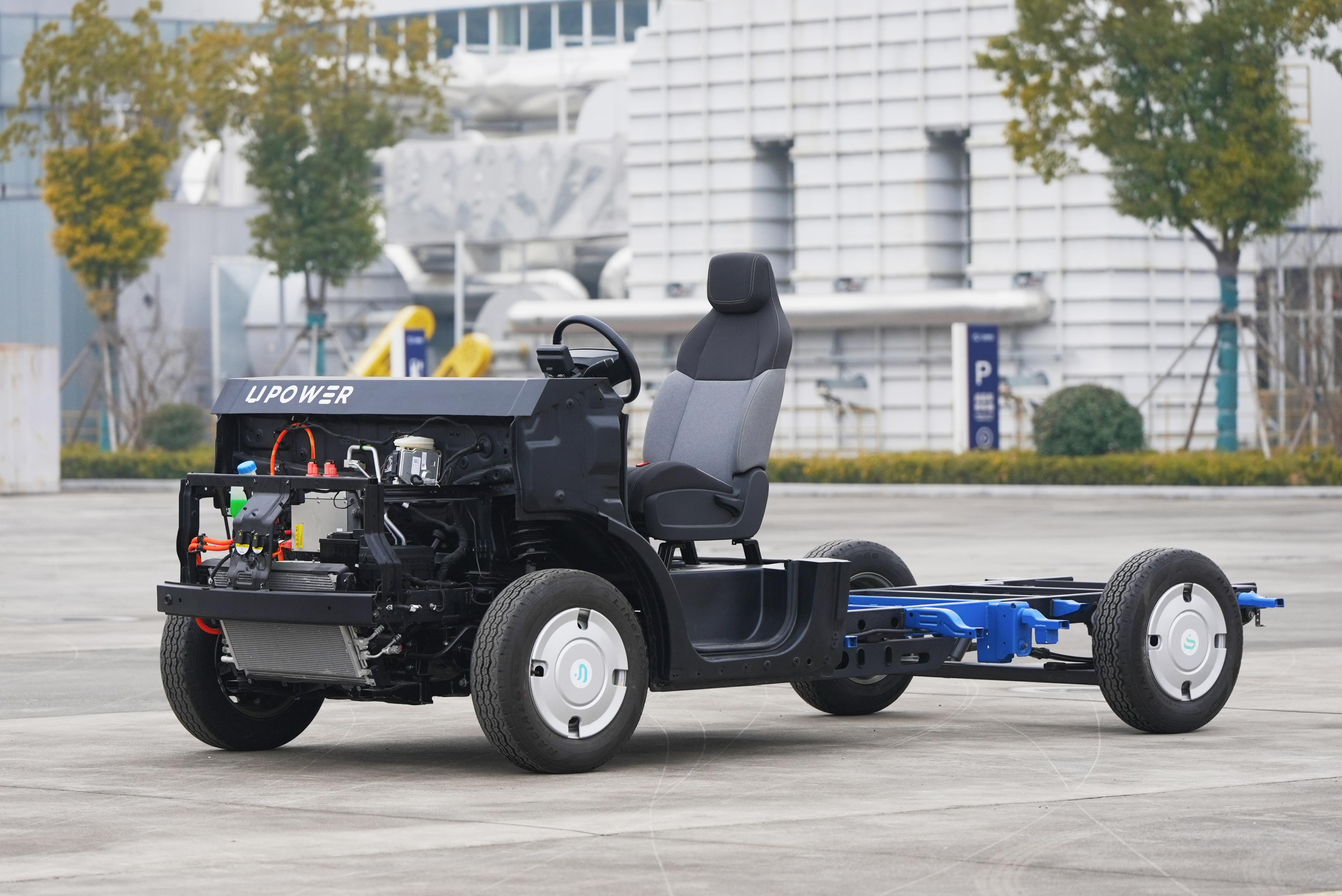 Tuki uPower UP Chassis Cab — imagen 11